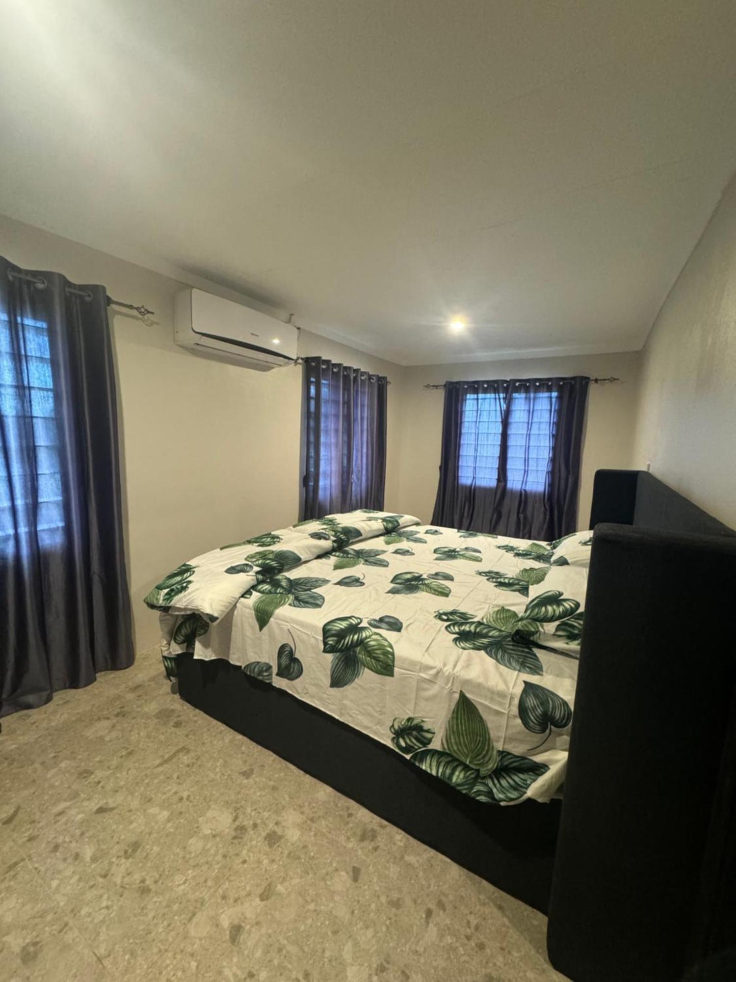 سوفا Affordable Luxury & Comfort In Bayview المظهر الخارجي الصورة